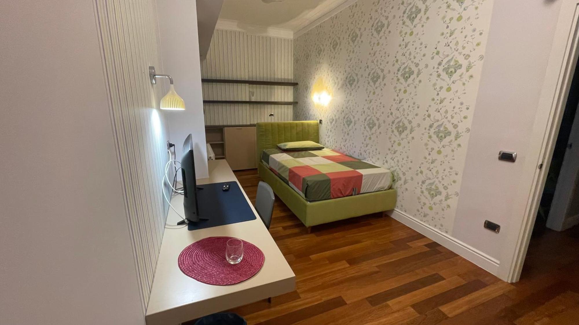 Leonardo Rooms Avellino Esterno foto